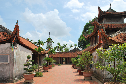 Chùa Bút Tháp